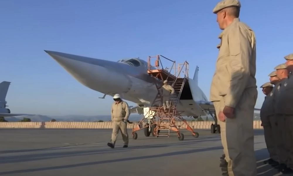 Πούτιν ante portas! Η Ρώμη "τρέμει" τα ρωσικά Tu-22M3 στην Μεσόγειο-Επίδειξη ρωσικής δύναμης κατά των βάσεων των ΗΠΑ